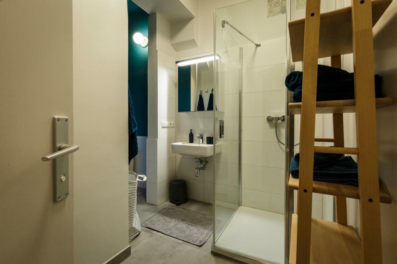 Blue Flat By Grazrentals Best Location & Free Parking 외부 사진